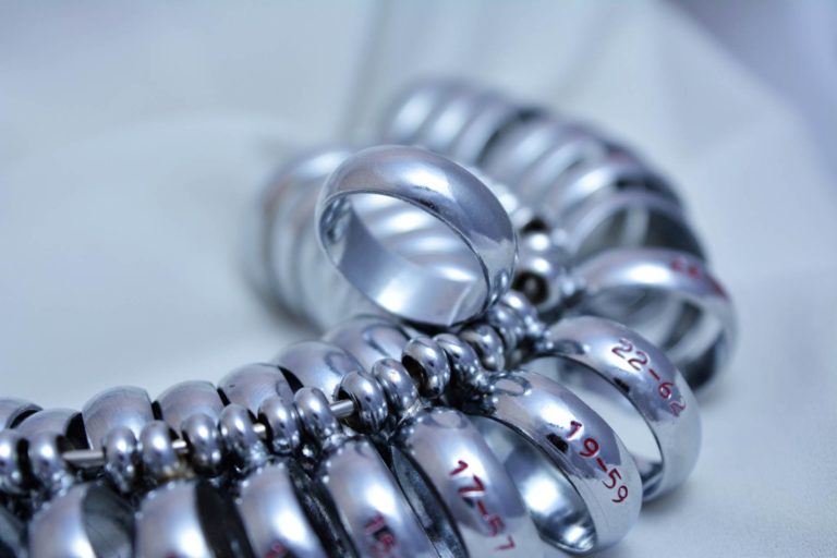 Rozmiar_obrączki_Zaczyk_Jewellery